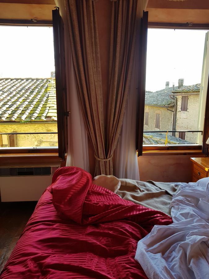 B&B Palazzo Al Torrione San Gimignano Exterior photo