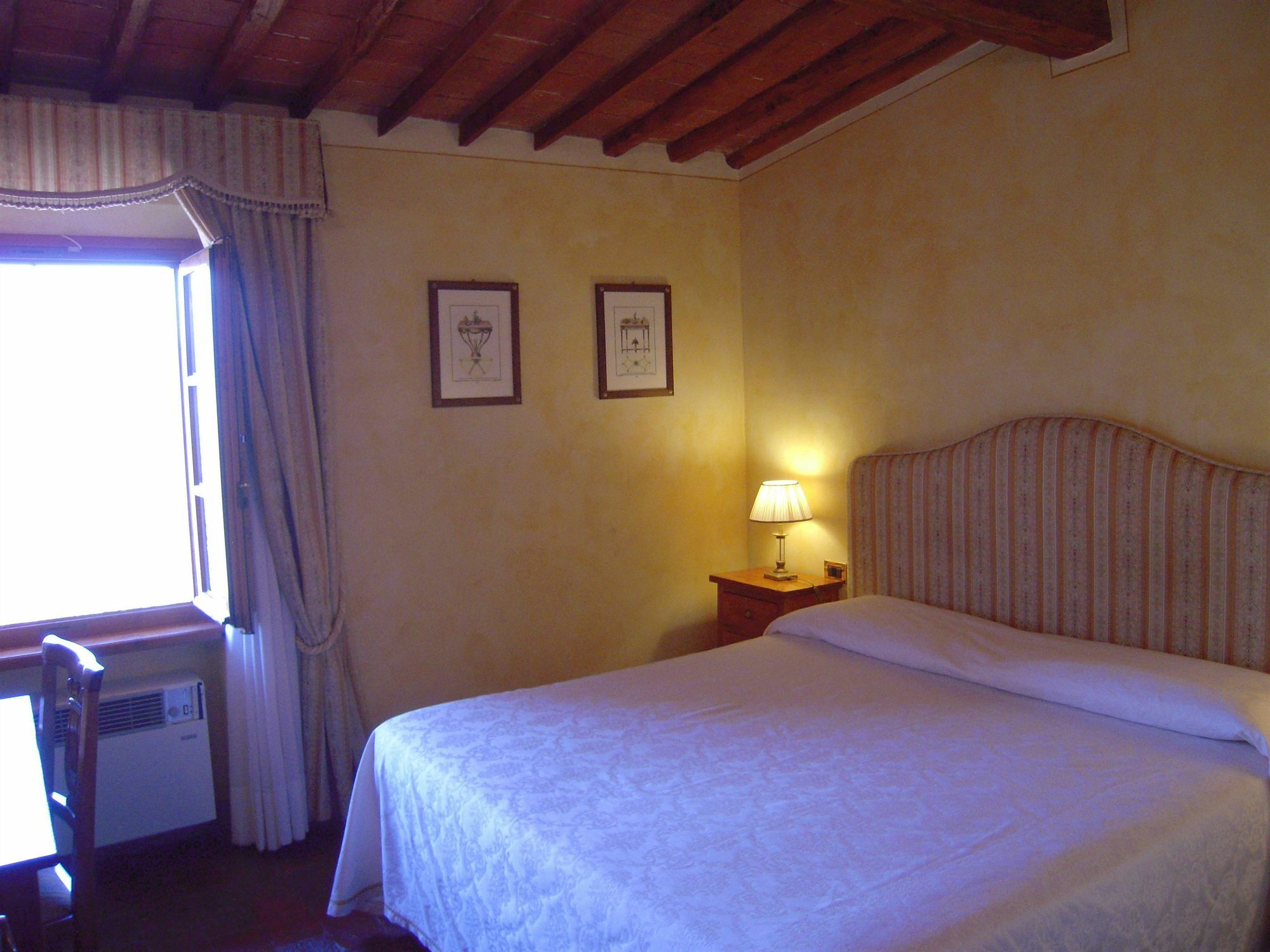 B&B Palazzo Al Torrione San Gimignano Exterior photo